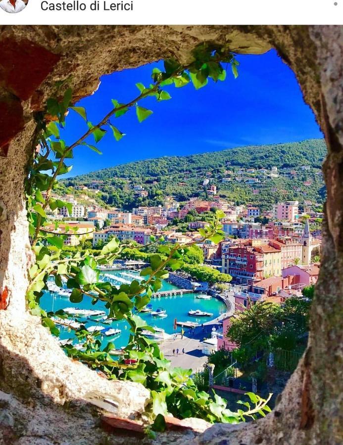 Appunti Di Viaggio Guesthouse La Spezia Bagian luar foto