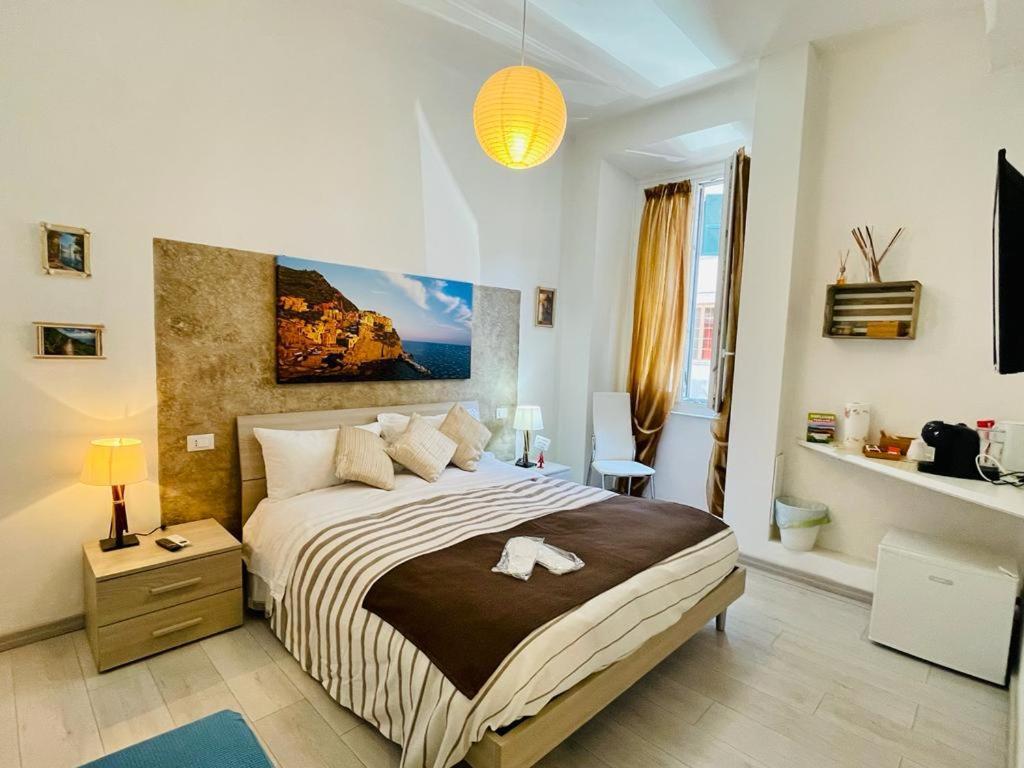 Appunti Di Viaggio Guesthouse La Spezia Bagian luar foto