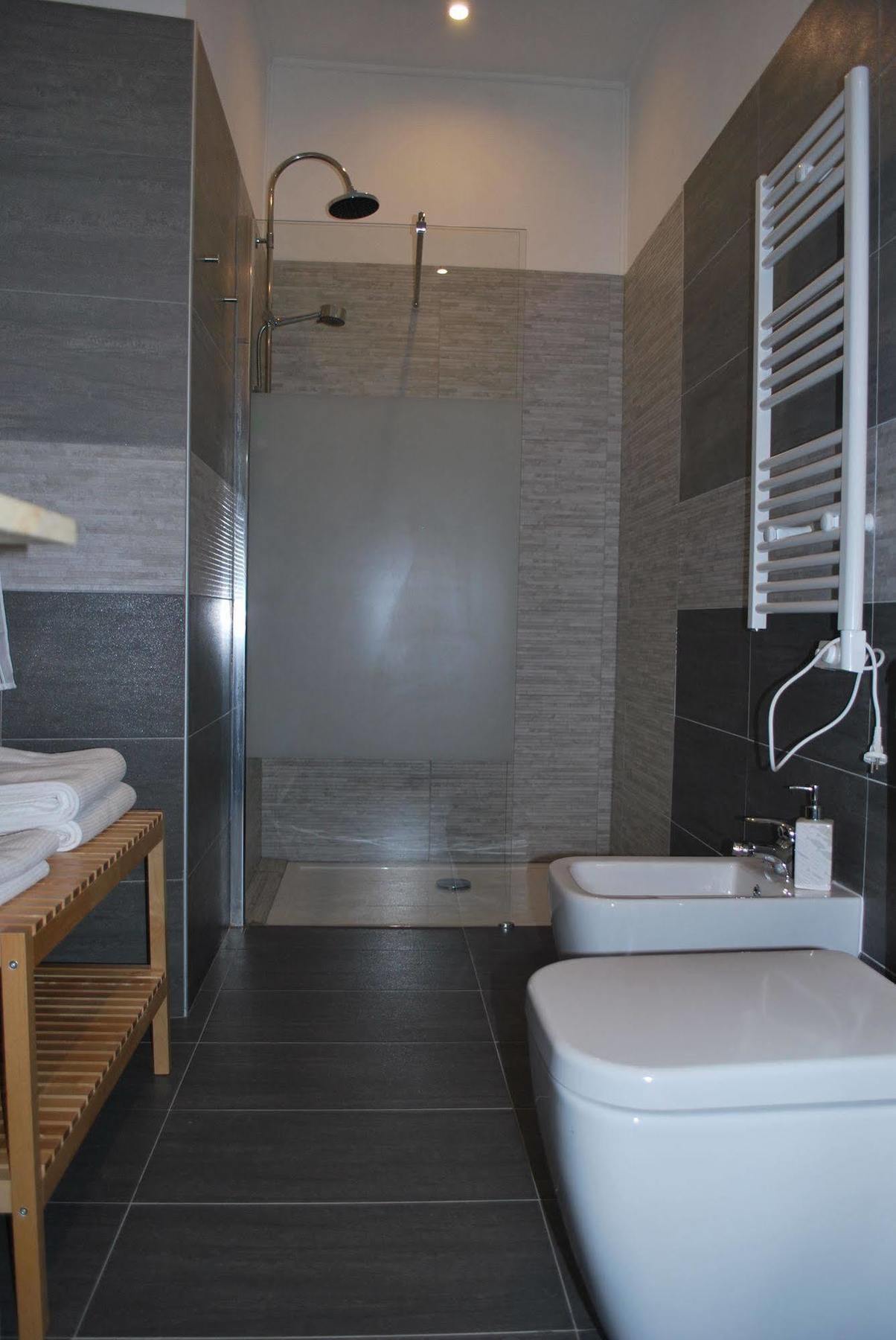 Appunti Di Viaggio Guesthouse La Spezia Bagian luar foto